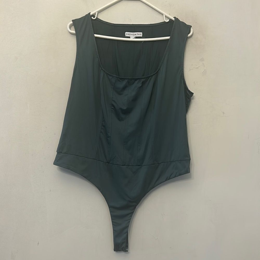 AND NOW THIS green sleeveless bodysuit Size XXL NWOT